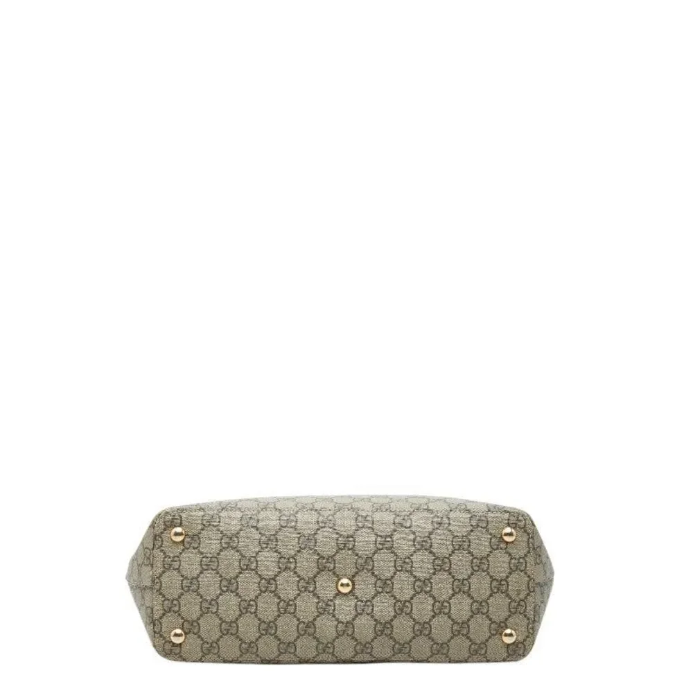 Gucci delivery duty